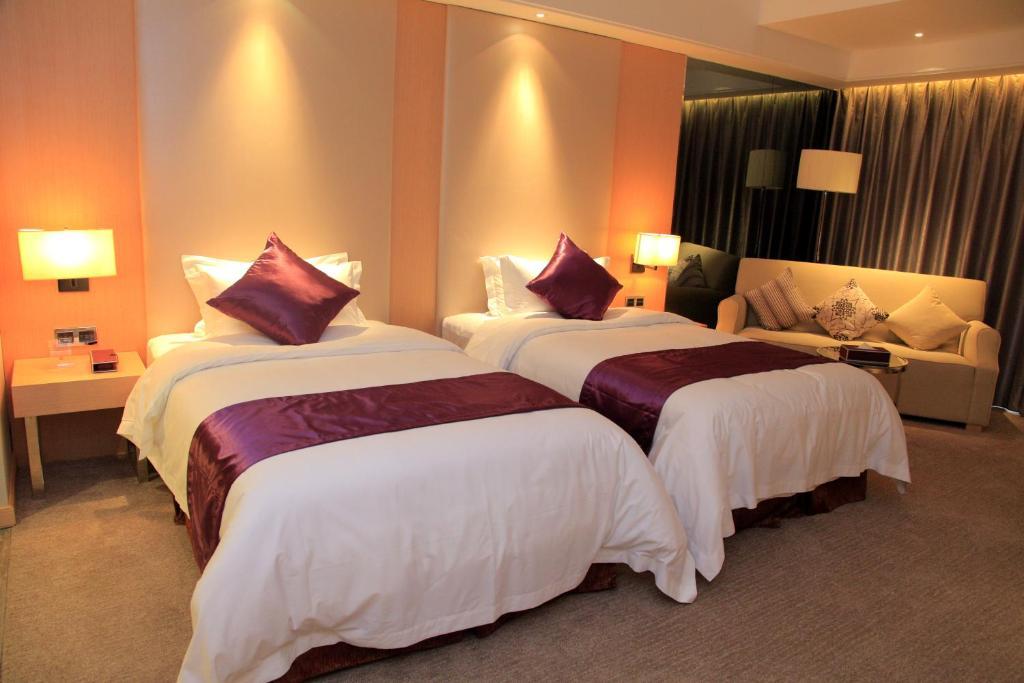 Kings Land Hotel Foshan Room photo